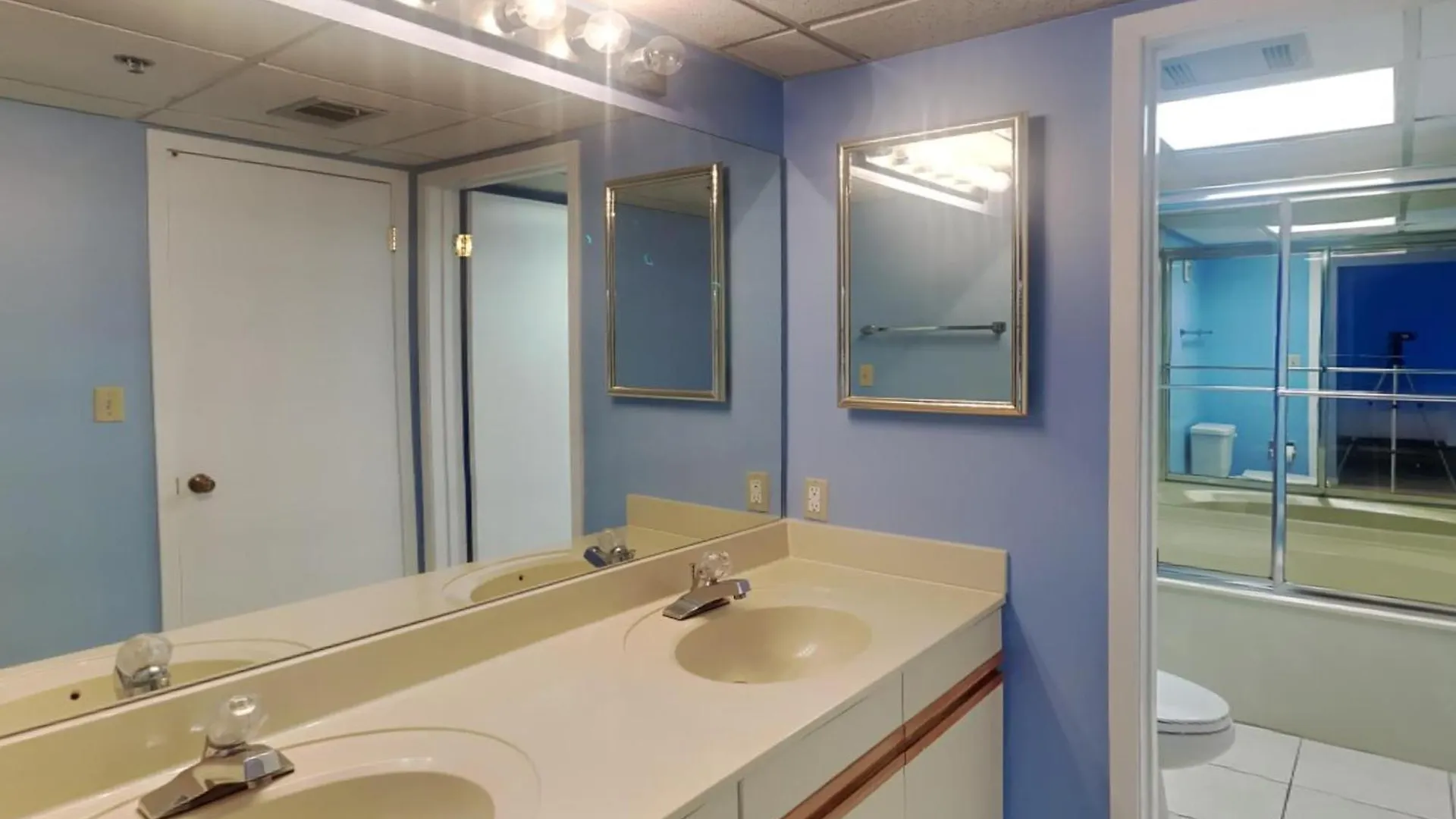 דירות פנמה סיטי ביץ' Edgewater Tower III 302 ארצות הברית